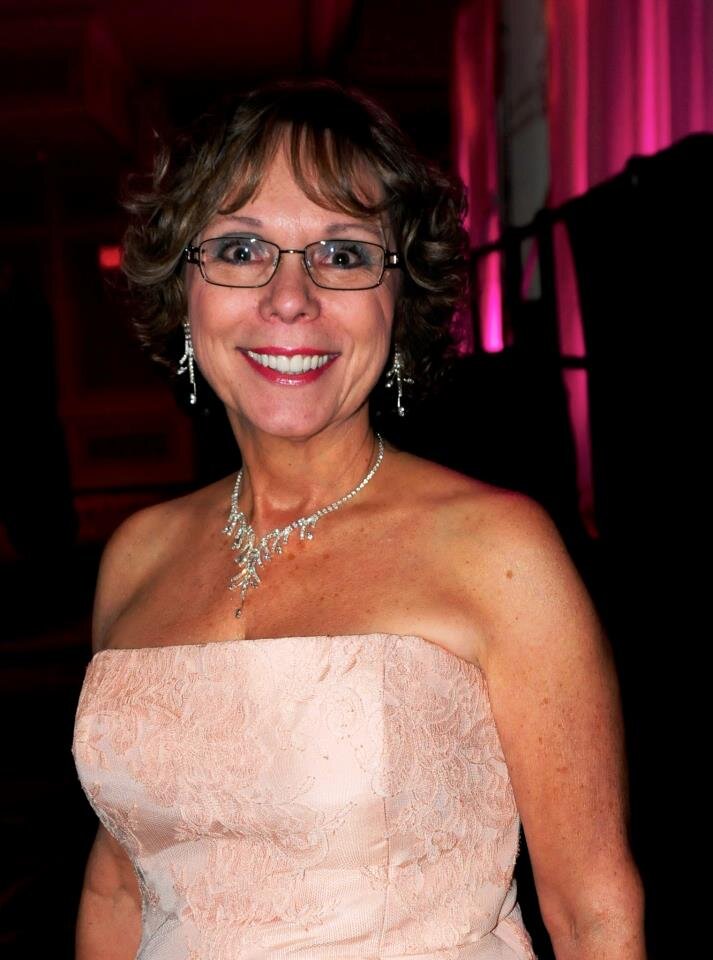 Volunteer President of Wishes & More, Realtor at BHHS Sundial, Emcee at Pageant of Hope, Mom of 3, Grandma of 4, Wife of 1.  Enjoys golf and MN summers!