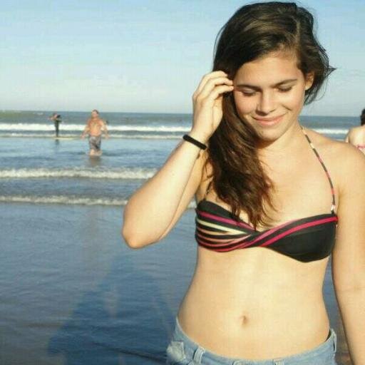 CarolinaaRiccio's profile picture. Felicidad es hacer lo que se desea y desear lo que se hace , No sueñes tu vida, vive tus sueños.