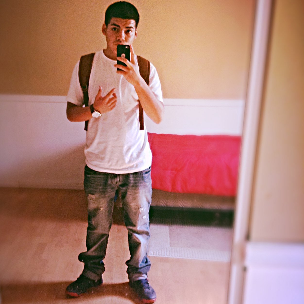 Phillip__Broski's profile picture. 15 | ʂiɳɠɭe | ɑɓoʋʈ ʈɧe ɱoɳeɣ ɭiʄe | ʈɧe ʈʋɽɳ ʋƥ ɠoʈ ɽeɑɭ | ʄʋƈƙ ɑ ʄɑƙe ɳiɠɠɑ | ɓɑʂƙeʈɓɑɭɭ |