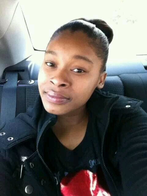 Just a young LADY tryin to make it in this world.....simple as that. Follow Me I Follow Back