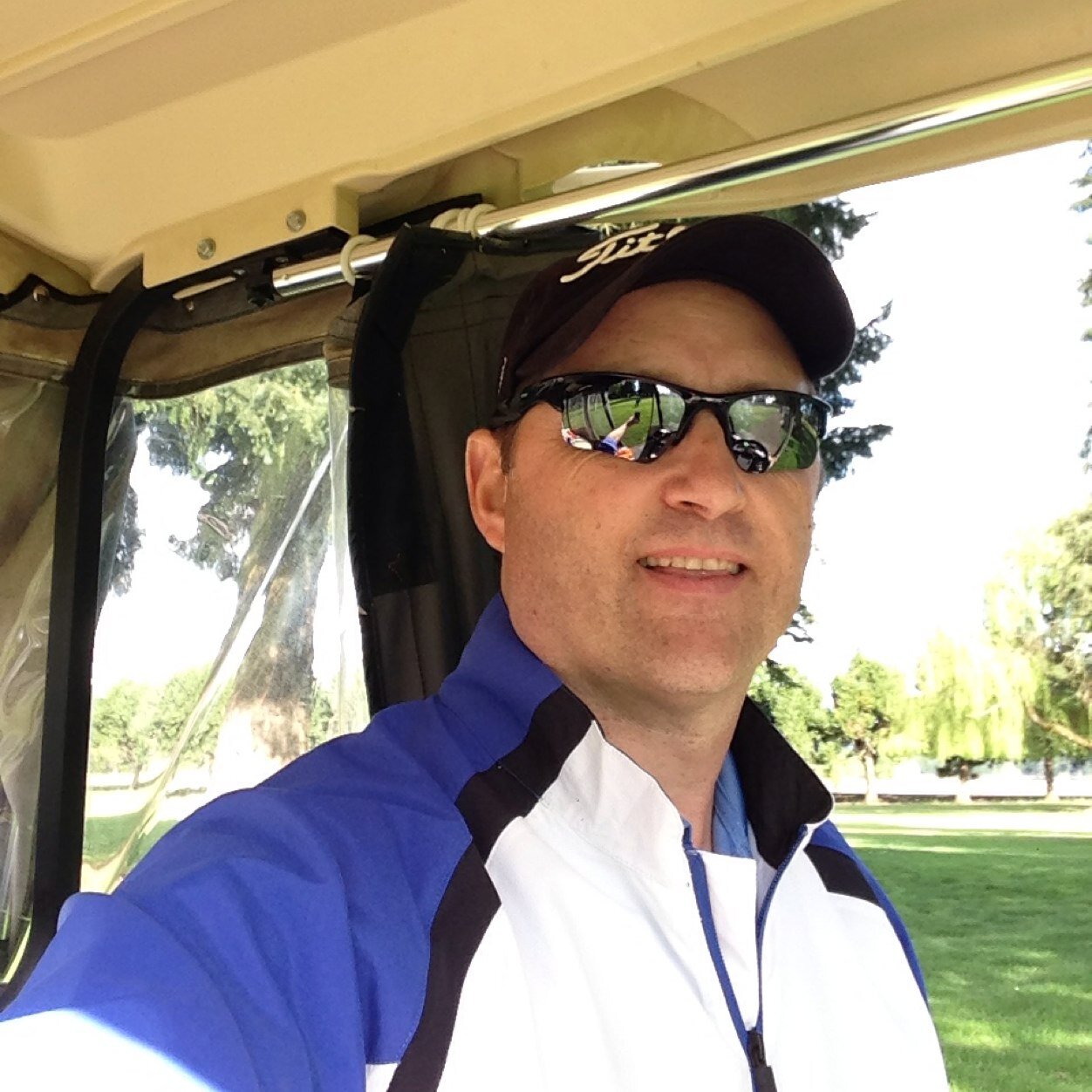 Beeg1965's profile picture. 