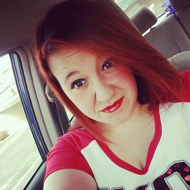 AlliHaggard's profile picture. Live strong. Love stronger.