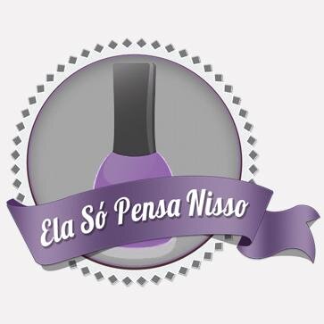 Carol Monteiro. Taurina, 23 de abril de 1991. Analista de Sistemas. Só pensa em esmaltes. Decidiu mostrar seu vício para o mundo através de um blog.