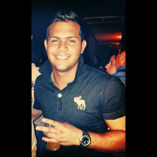 Feliz, ousado e filho de Deus (: 
http://t.co/nPczUwmbEw