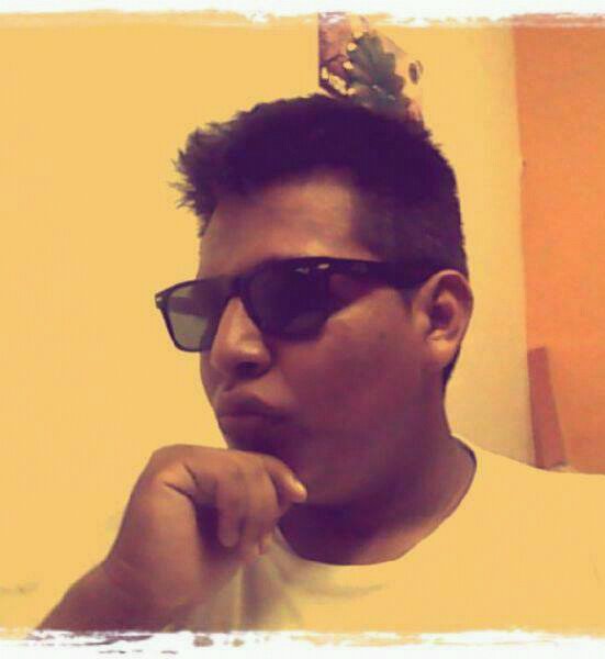 age18.hola me  gusta la musica el rock,rock ad roll,.metaL.de toda omda y conocer gente  y acer mis lokuras de corazon  y otaku de corazon mi serie ONE PIECE =D