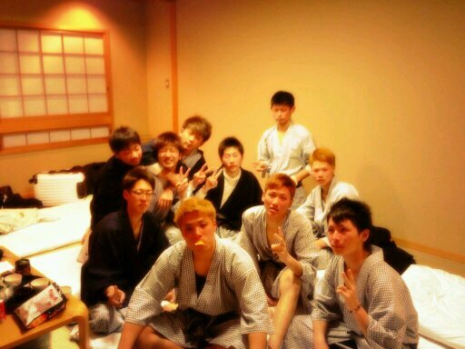 hito012405291's profile picture. 前のやつ作り直しました、