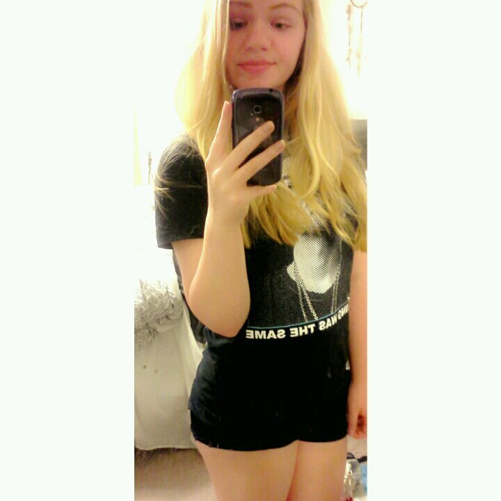 Dont really neeed a bio ✋