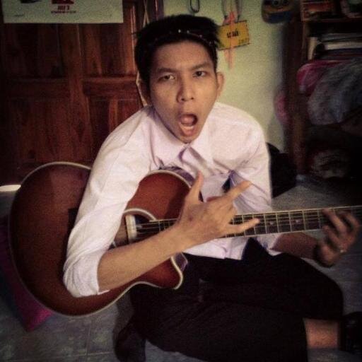 เป้าหมายมีไว้พุ่งชน ที่รวมพลมีไว้พุ่งหลัง