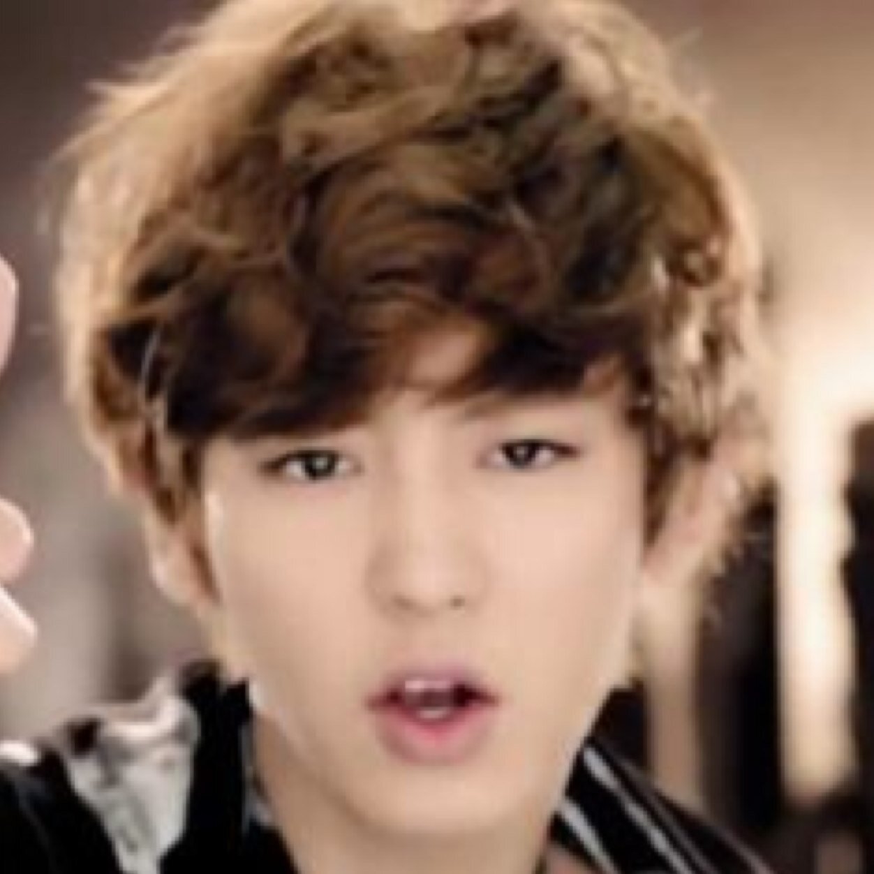 ট ইট র Exoで妄想する Exoで担任の先生 シウミン 倫理の先生 偉人の名言を面白く言い換えるため分かりやすい授業 生徒からはしうちゃんと慕われるほどの人気っぷり まるで金八先生 そんな先生の悩みはルハン先生がしつこい事 Exoで妄想