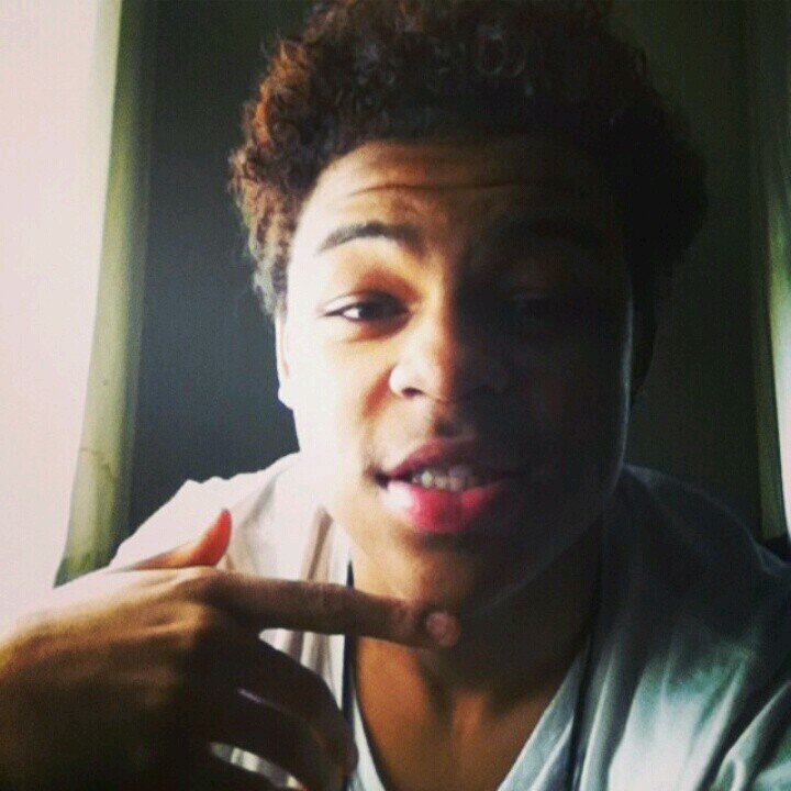 IG @chapoboi_otty follow please. i follow back