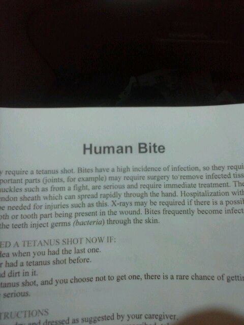 off_the_wallBro's profile picture. Funny, random, offensive, ans some mature content.  don't. like it?  then fuck off.  kik: drunkhalo