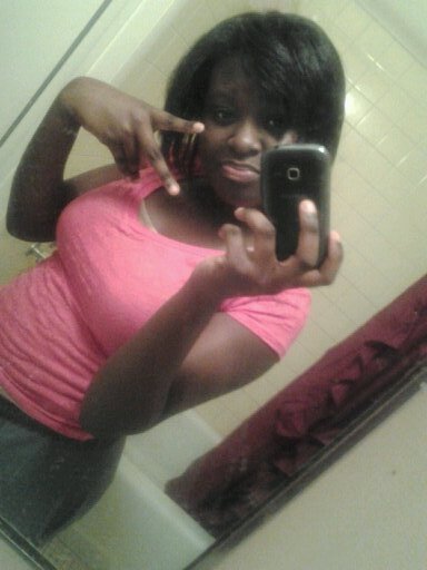 Bossyy_Chickk1's profile picture. Hit Me Up On Kik: Ayo LeeLee 1999.. Add Me On Facebook: Charleesia Soloman.. Follow Me On Instagram: Boss_Chickk 1