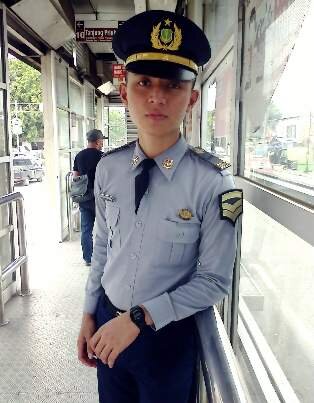 A sailor | good-hearted and not arrogant | favorite foods spinach | We ♥ U Family | I'm Christian | Politeknik Ilmu Pelayaran Semarang