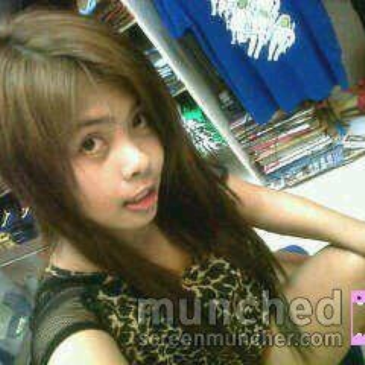 เฟรนรี่ น่ารัก ร่าเริง แจ่มใส 
เข้ากับคนอื่นได้ง่ายจร้า