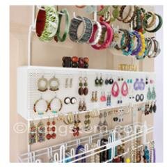 Makers of innovative jewelry organizers. Our patented organizers provide a whole new way to organize and display women's jewelry and men's accessories.