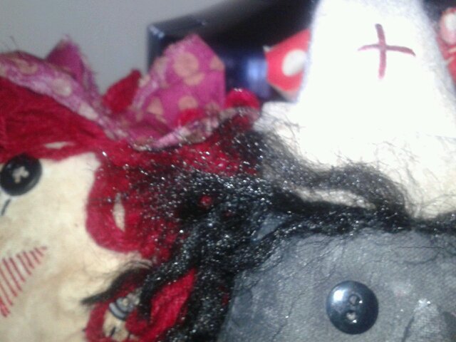 love of primitive crafting and making dolls