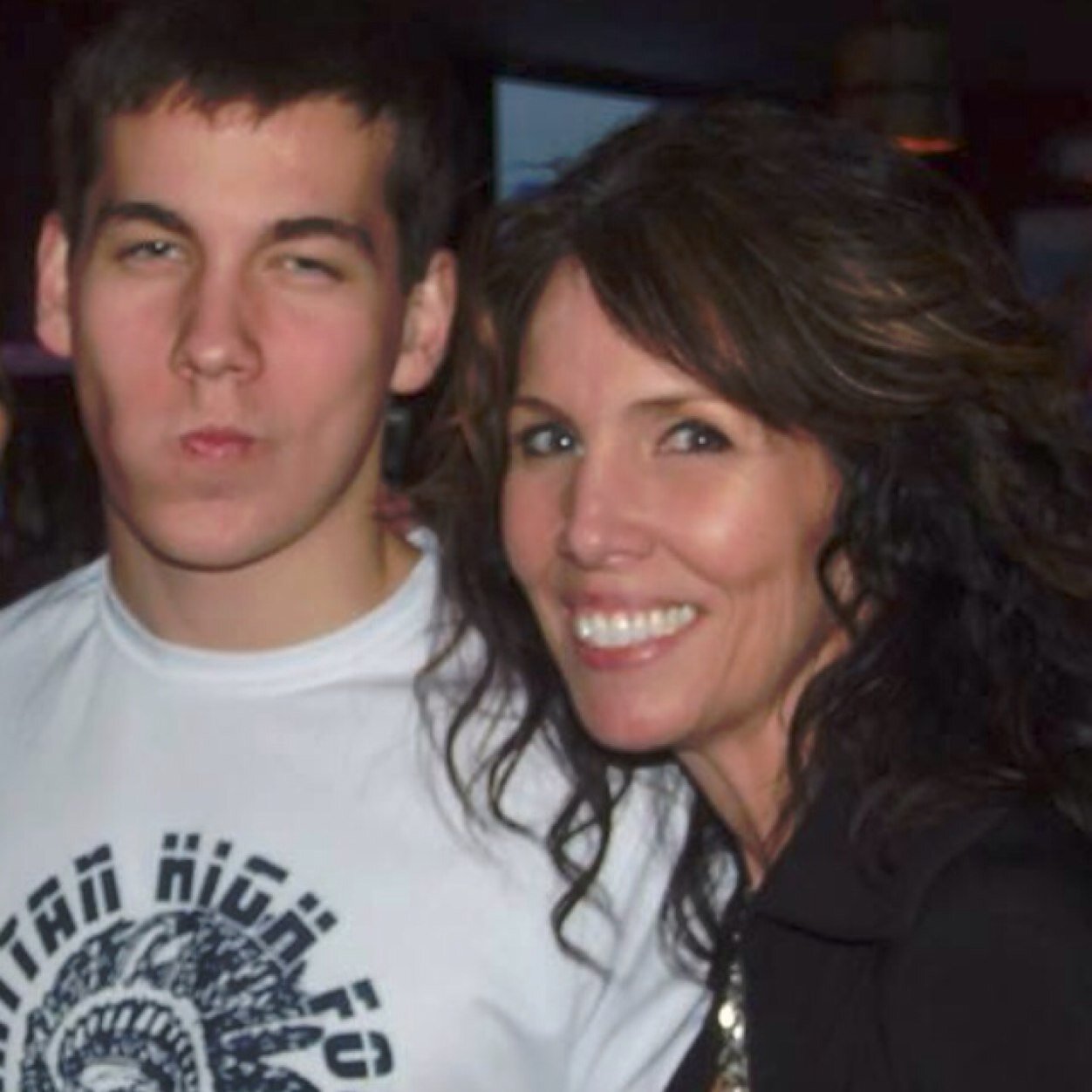 319C10's profile picture. 