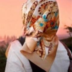 Apakah wanita itu bisa jadi panutan ? Pasti bisa ! | invite me on BBM : 25BA-25A8