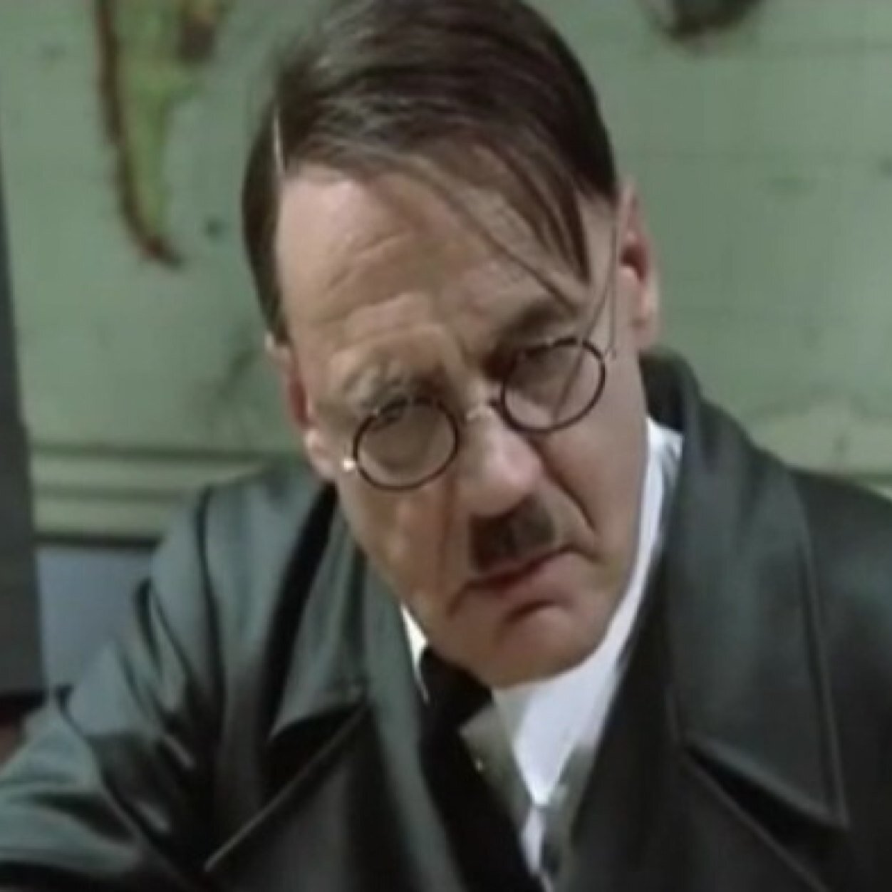 アドルフ ヒトラー 地下壕 Soutou Hitler2 Twitter アドルフ ヒトラー 地下壕 Soutou Hitler2 Twitter
