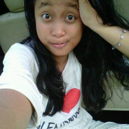 * smga bsa membahagiakan orang tua {}