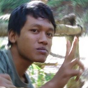 Eh, siapa yg jahil? Orang cuma iseng. Ngaco ah, kamu!