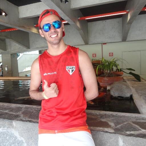 ''Nunca Vou Desistir De Lutar Pelos Meus Objetivos , Sabendo Que Tenho Capacidade De Conquistá-los ! ''