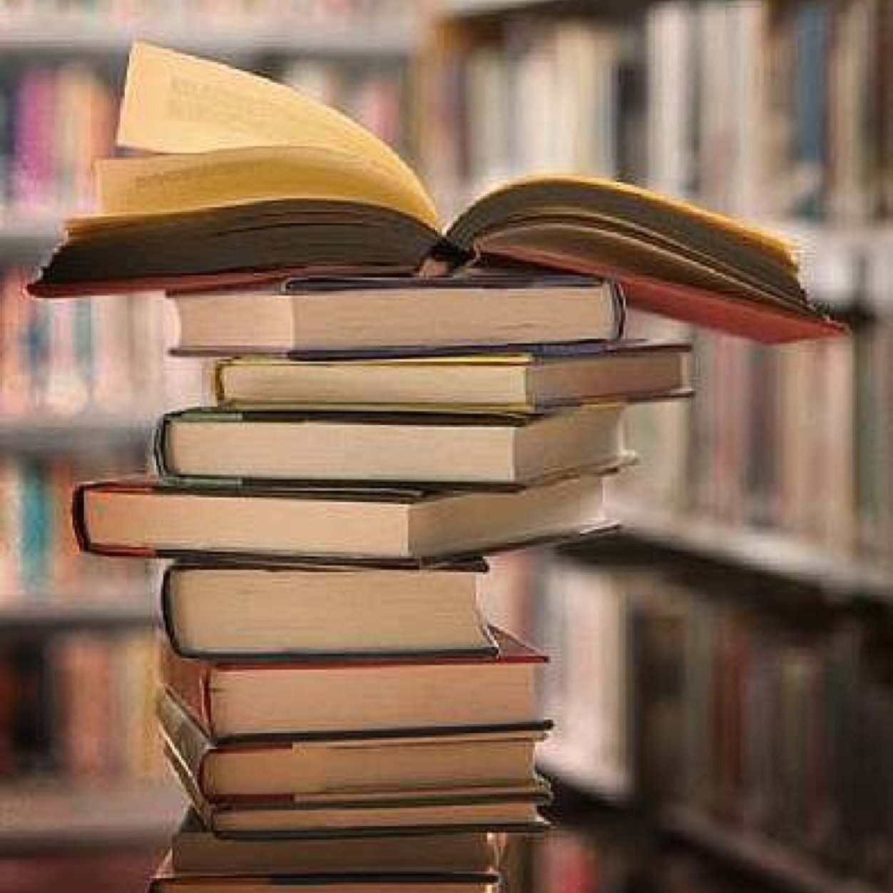 RelajateyLee's profile picture. Leer es un ejercicio maravilloso. Leer nutre el cerebro. La BIBLIOFILIA es el amor por los libros.