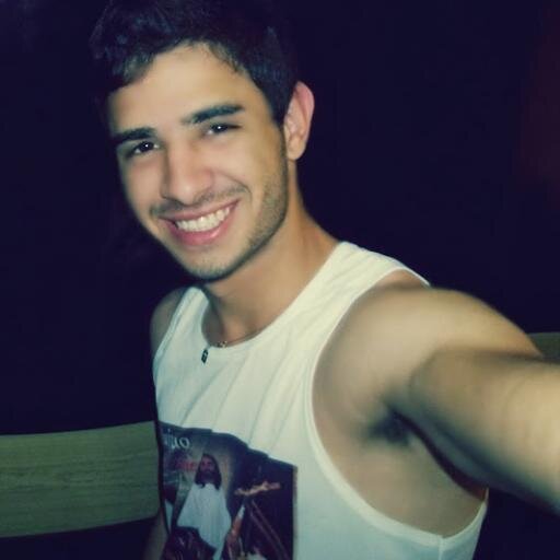 Ariano, egocêntrico, charmoso, lindo e maravilhoso,