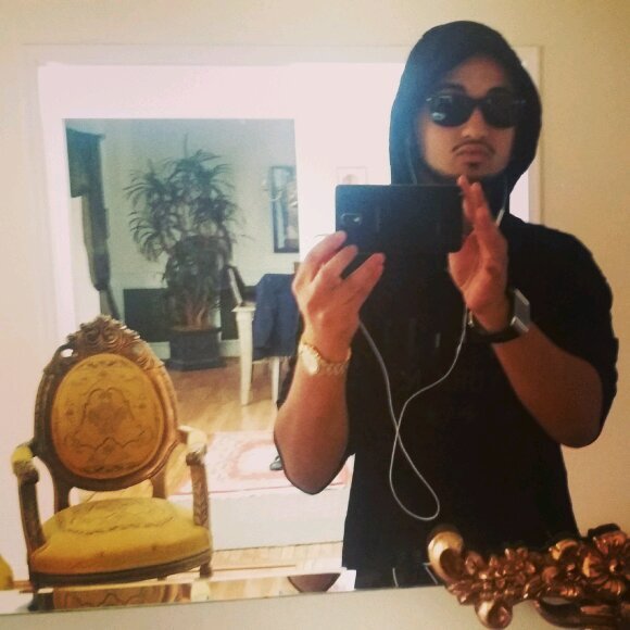 menacetomoney's profile picture. I'm rare.