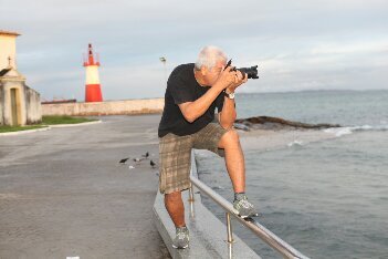 Fotógrafo, cinegrafista de paixão, amo o que faço e faço com amor....