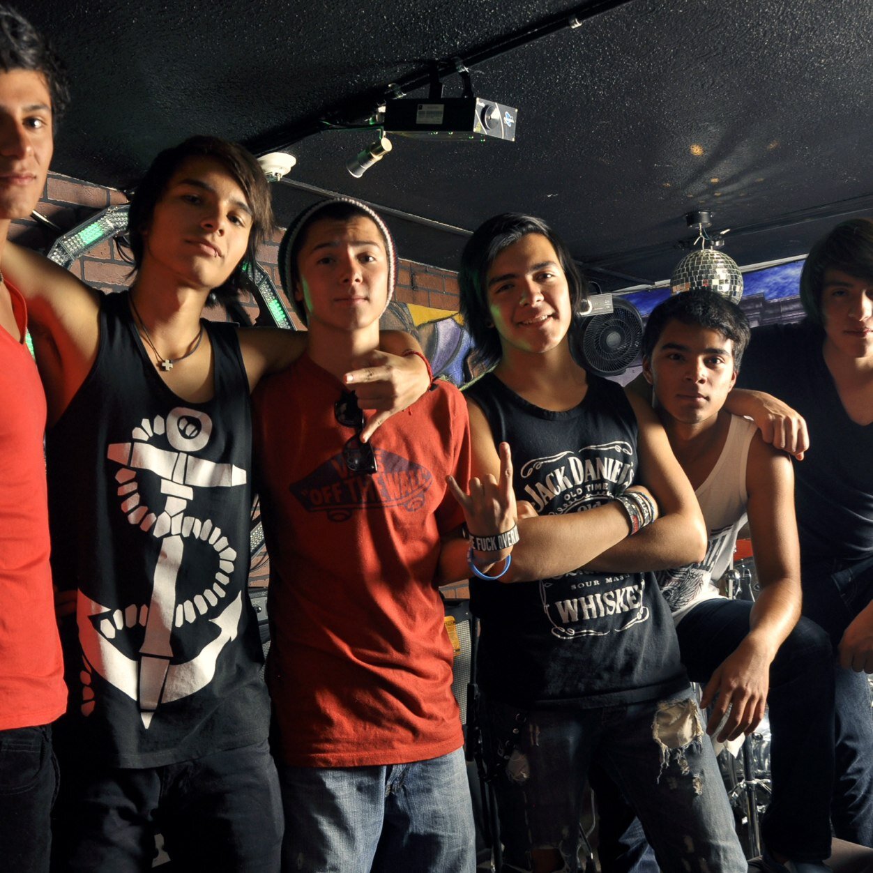 WeAre_SFTB's profile picture. Post-hardcore / metalcore band. Check out our new LP Sciamachy at Soundcloud.