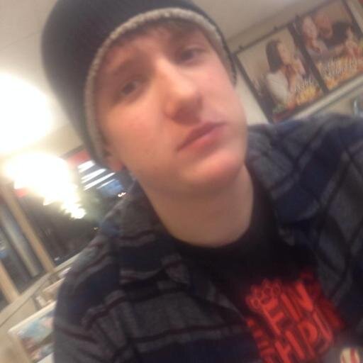 UberGeek477's profile picture. Bio-Inorganic Chemistry Graduate student.