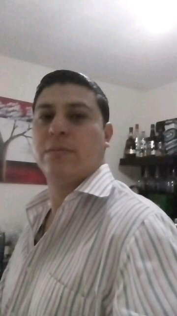 Los Obstáculos son esas cosas que las personas ven cuando dejan de mirar sus metas. E. Joseph Cossman.