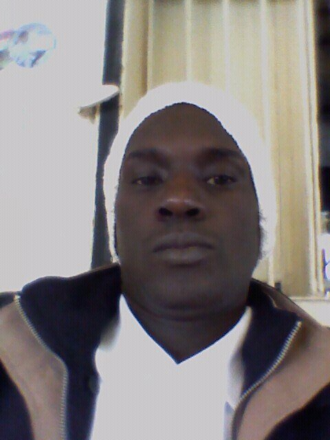 nee le 17feb 1976 a Adjame Abidjan Rci marie pere de deux enfants nationalite ivoirienne