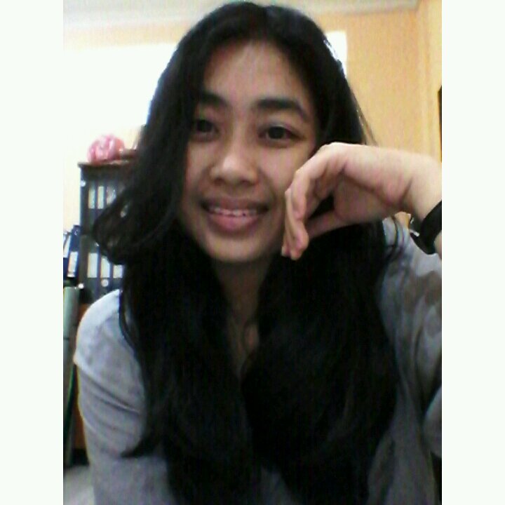 This is me, Follow me and share in the power of together                                 **keep smile**    :)  :)