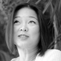 marivisoliven's profile picture. Story kneader, daydreamer, curator of recipes and secrets. Author of The Mango Bride (NAL Penguin) & 16 other books.