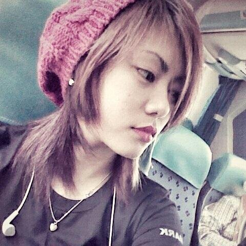 ♥ I'm slow to trust, but quick to love. I wish too hard and I give too much. I'm not saying I'm perfect, but I promise I'm worth it! ;) leggo FOLLOW ME!