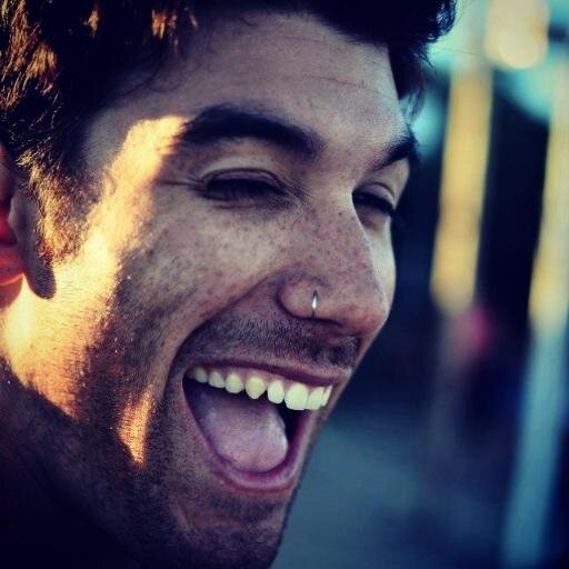 LOS MEJORES VIDEOS #TipsMoscato   http://t.co/27dtBjkUJt LAS MEJORES TWITCAMS !! El es Sexy, Atrevido, el es @emilianomoscato SEGUILO!!