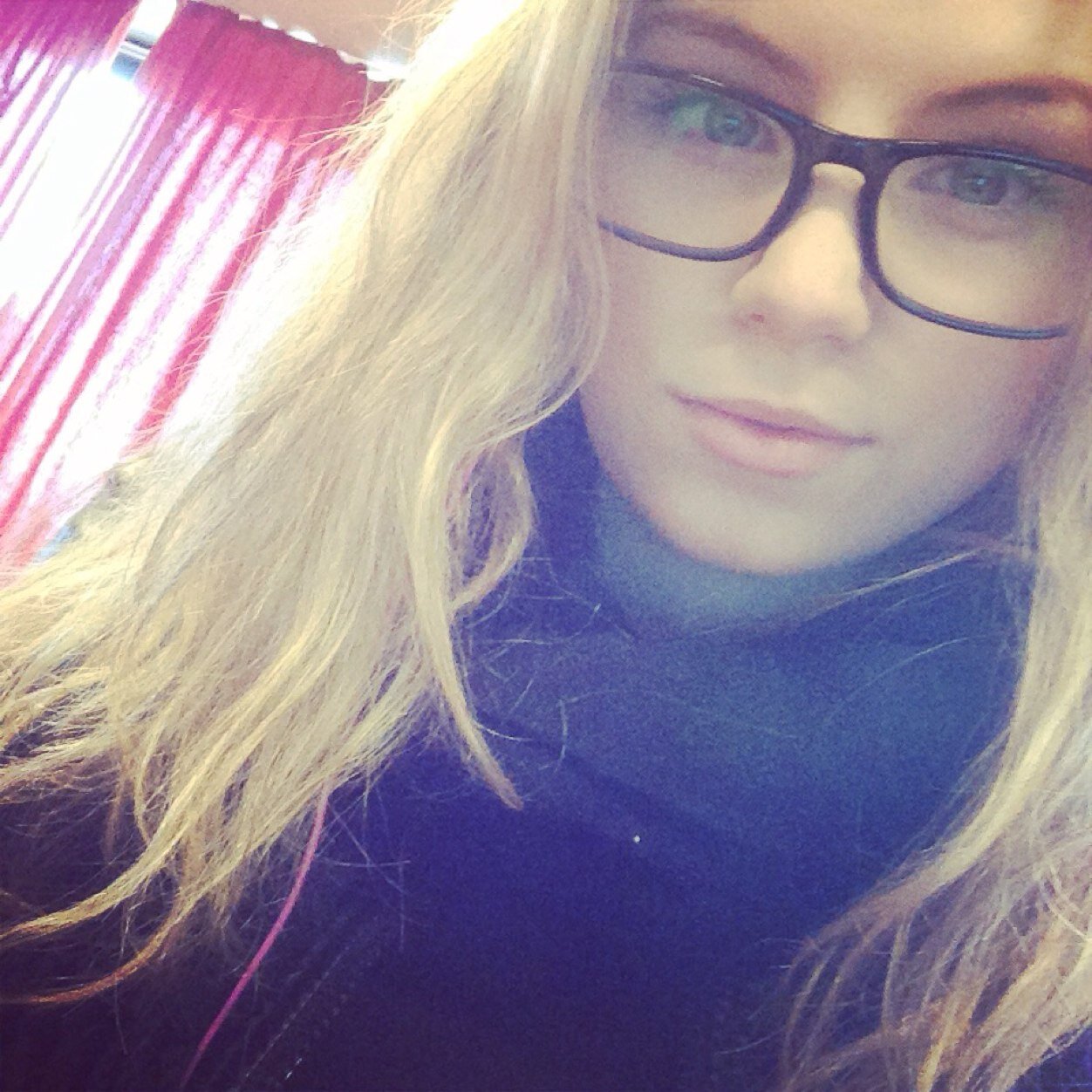 Taenbedre's profile picture. Litt i overkant glad i ironi og sarkasme