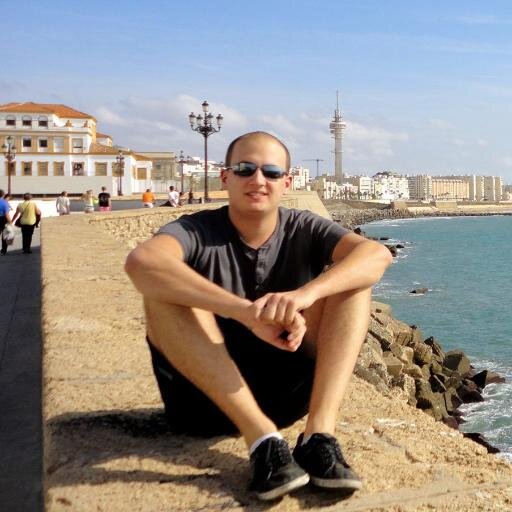 Co-fondateur de @Garbyou, batteur de @BlackOakBand, amateur de rugby et de F1, geek le reste du temps.