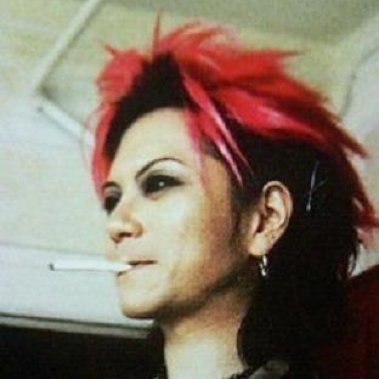 X JAPAN 大好きな学生です。