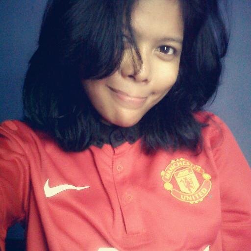 Weni septiani ƪ(˘⌣˘)ʃ | 10-sep-1997 | Belajar untuk menyayanginya (˘▽˘) | @Kelvinlupia ({})
