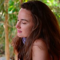 Elizabeth Webber 🧡 (@bibiwebber) 's Twitter Profile