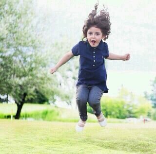 ‏: ( ♥ رَبي ، أنزعّ من قلب تلكَ آلأشيآء آلتيَ تؤلممَنيَ وآمنحني فرحًـآ بِ / حجم آلسمآء 