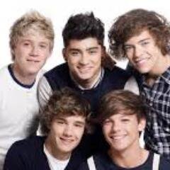 I love one direction 
Directioner forever :):):)........