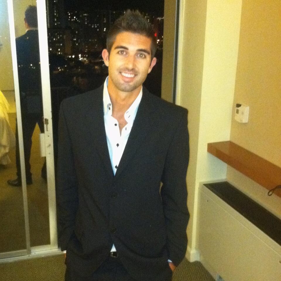 Gavin Naumoff, I love to Laugh & Smile.