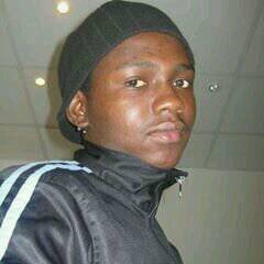 MrPrinceLacoste's profile picture. critical thinker,hell of a smoker and bit of a drinker...