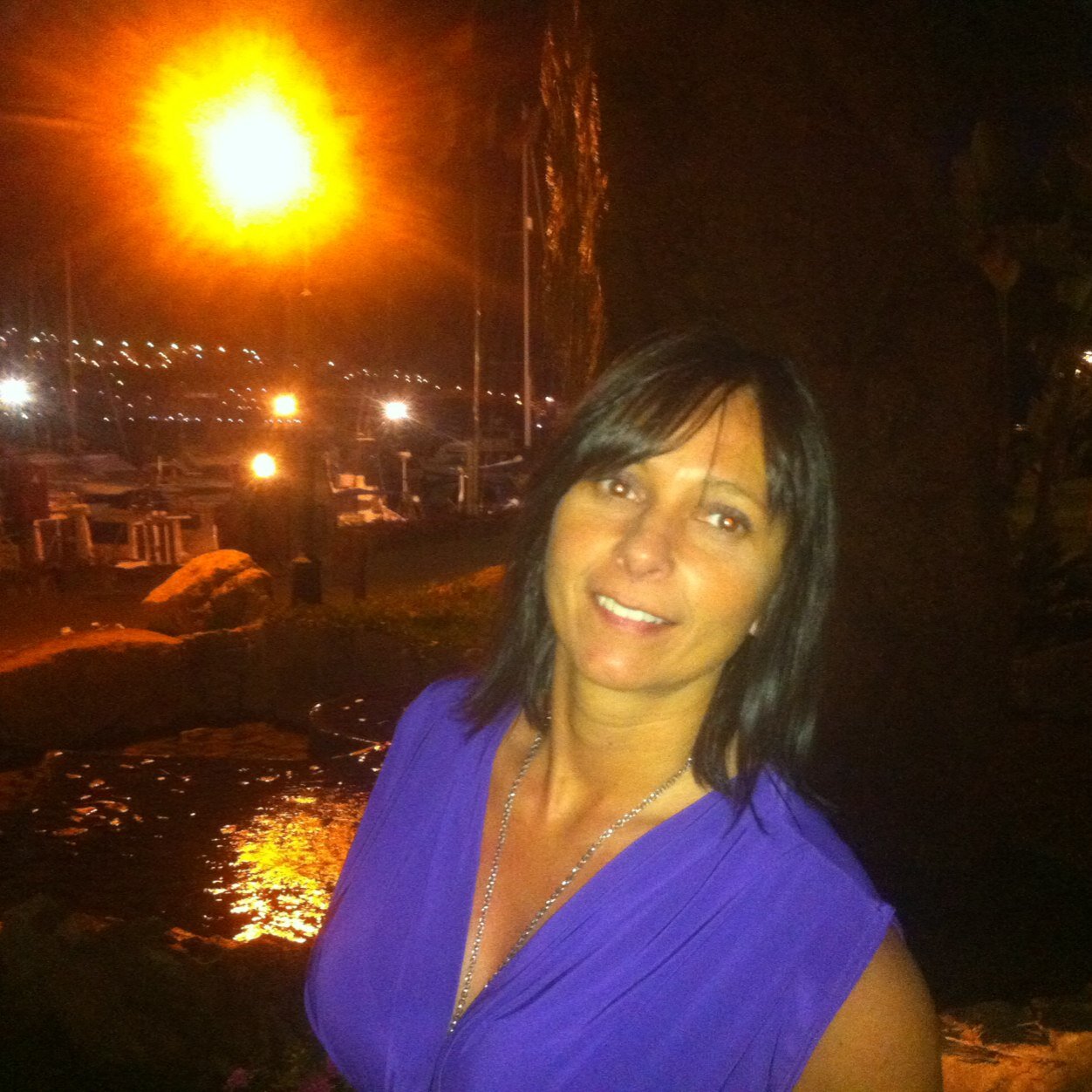 Easy going,loves music, films,wildlife,poetry,art. 39 years old, married 21 years , have 1 son & 1granddaughter, mobile hairdresser and general dogs body lol