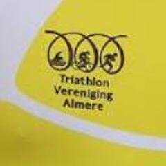 Het heren triat(h)lonteam van Almere, uitkomend in de 1ste Divisie Triathlon