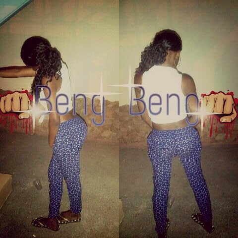Geen.....Vriendenkring!                Uhm--»NF=NFB x.                                                       [ii♥RiRi_Fenty]